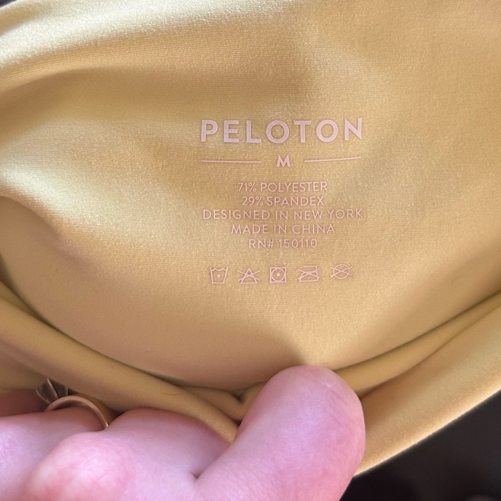 Peloton Yellow Women's Bike Shorts Size Medium - Picture 6 of 9